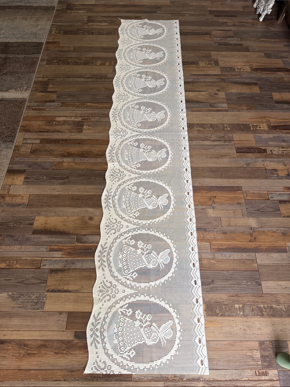Vintage cream filet crochet lace panel featuring "Sunbonnet Sue" Cottagecore